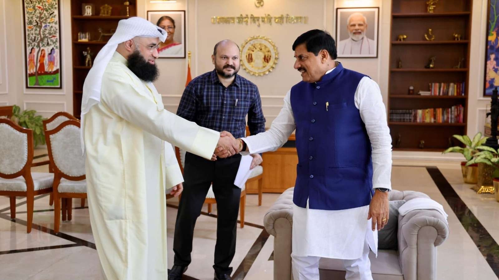 कुवैत की कंपनी ज़बेदी अल कुवैत फिशरीज और इंदौर की कामदार्स केयर के बीच एग्रीमेंट