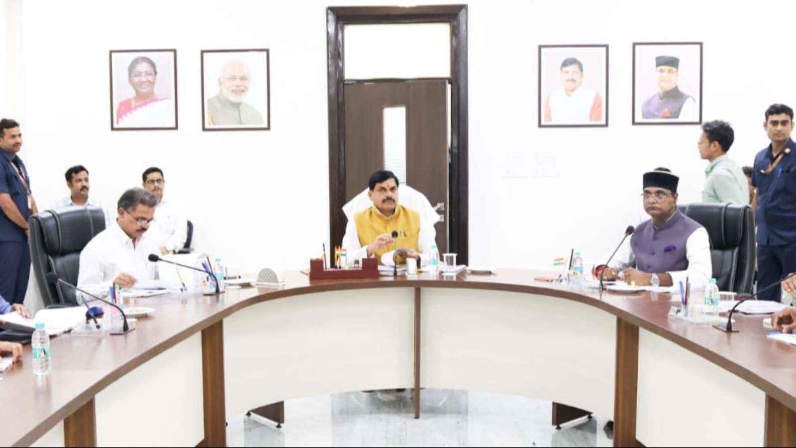 यूथ पर फोकस, सीएम डॉ. मोहन बोले- 9 अगस्त को निकालें भव्य तिरंगा यात्रा