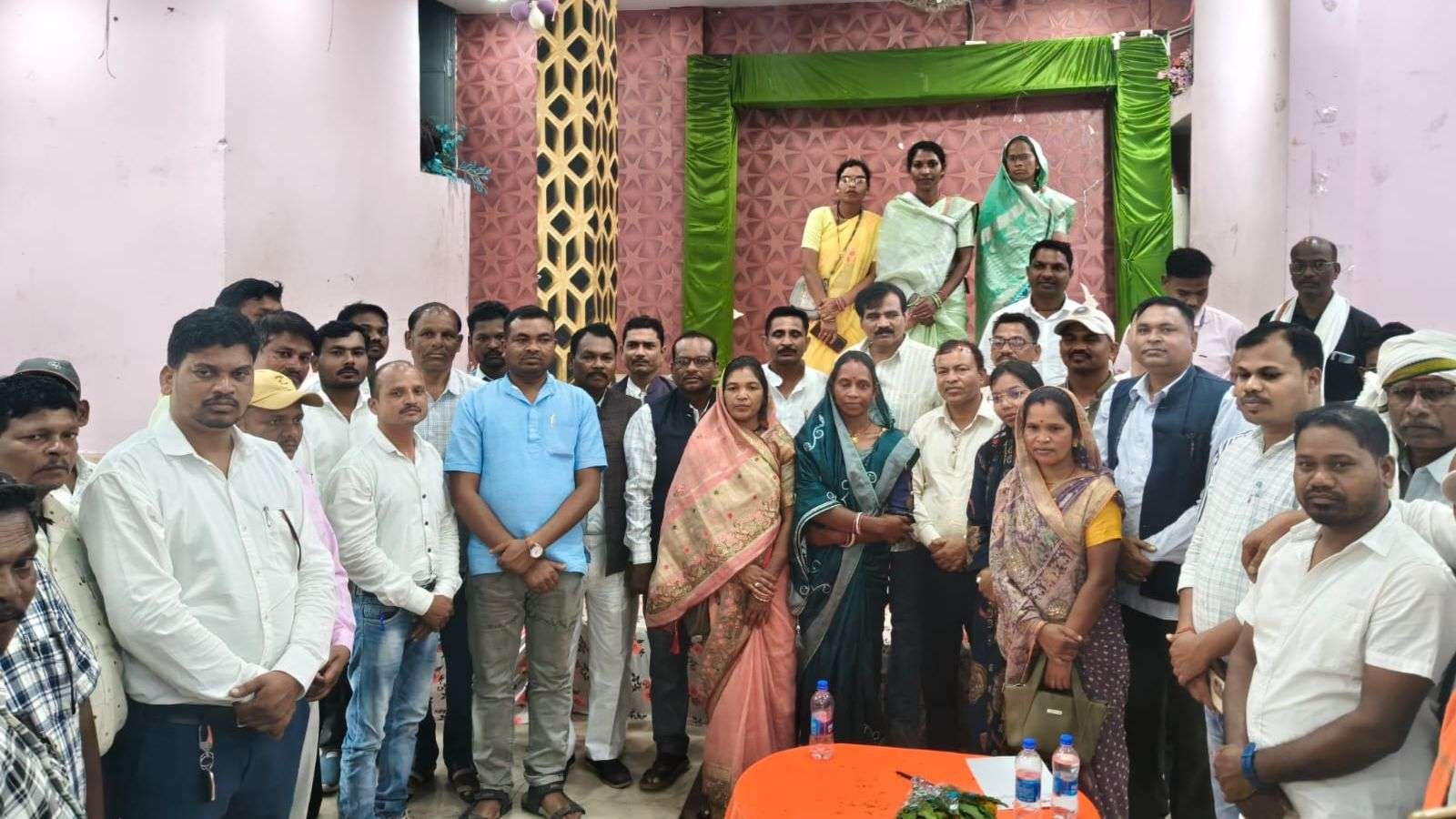 सरपंच संघ के प्रदेश अध्यक्ष ने अनूपपुर पहुंचकर भरी हुंकार, बोले- अधिकारों से वंचित किए जा रहे सरपंच